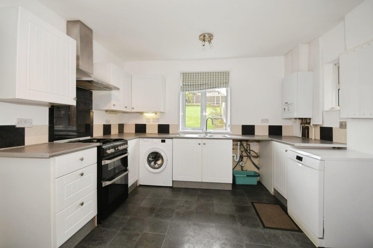 Derwent View, Mastin Moor, Chesterfield, S43 3BA