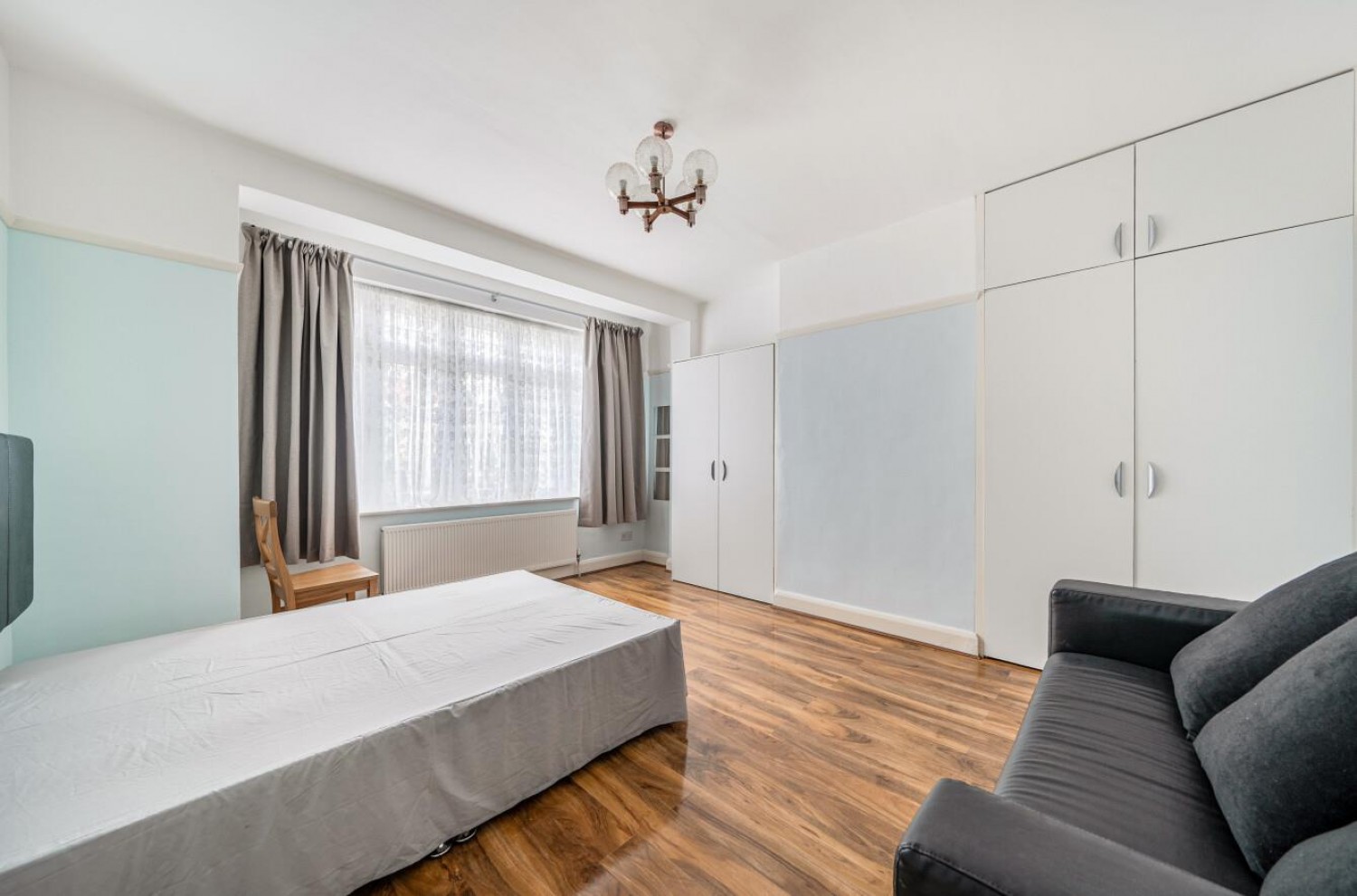 Southend Lane, London, SE6 3AA