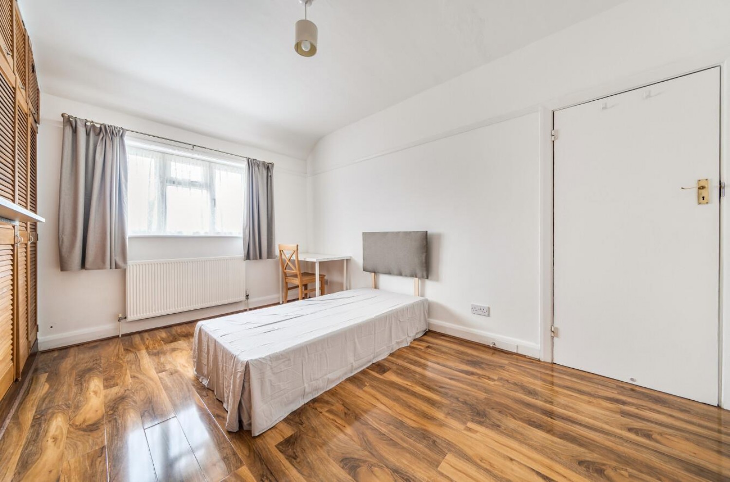 Southend Lane, London, SE6 3AA