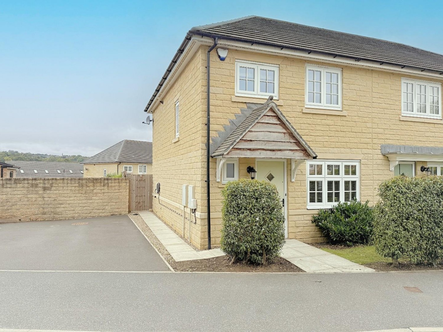 Low Hall Road, Horsforth