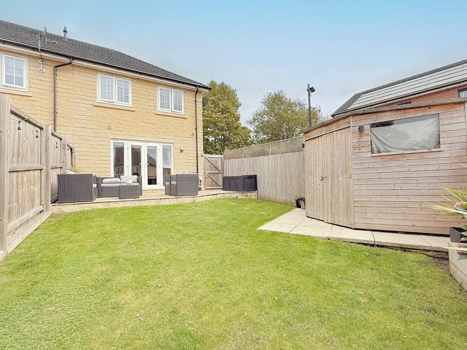 Low Hall Road, Horsforth