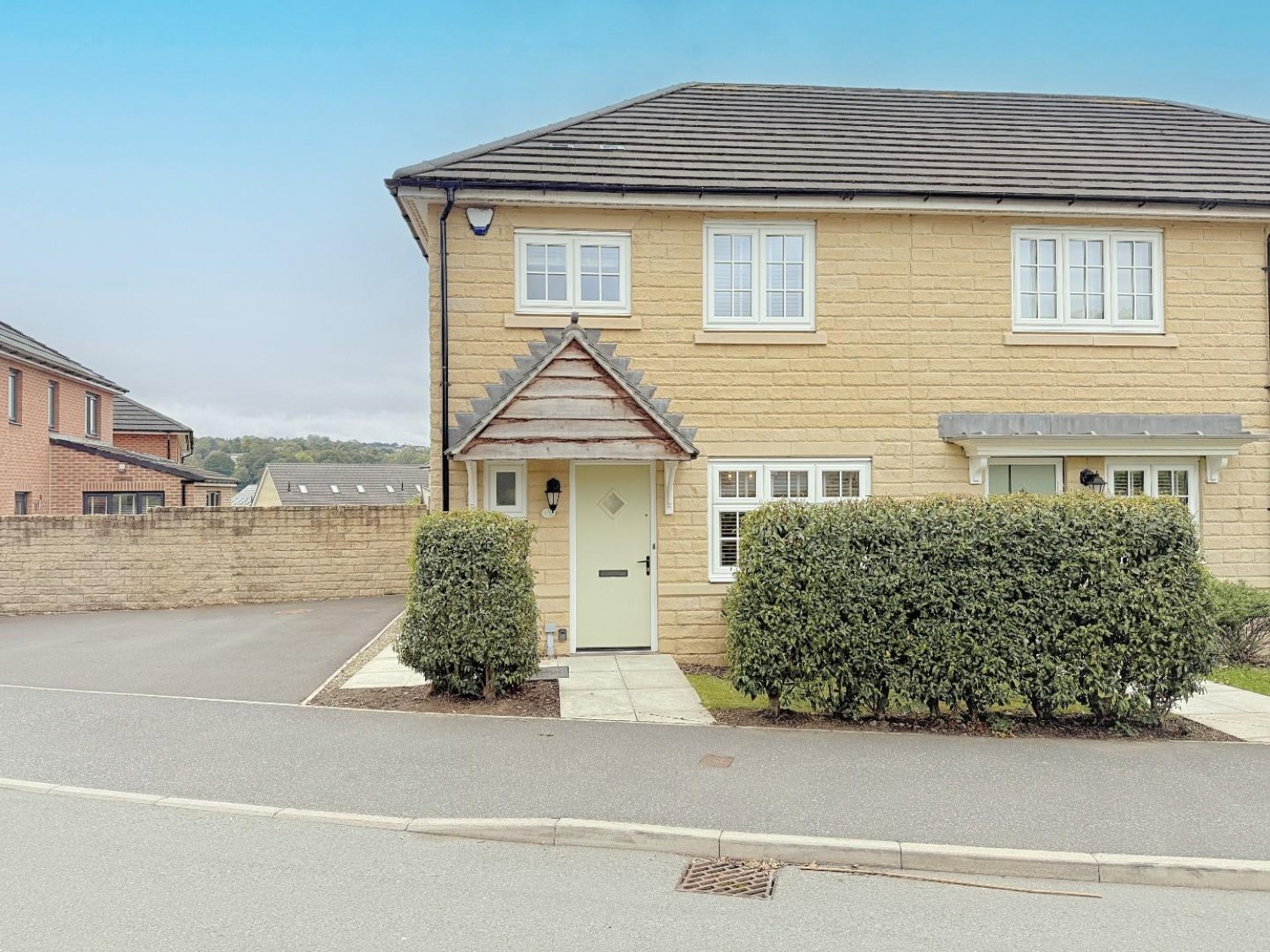 Low Hall Road, Horsforth