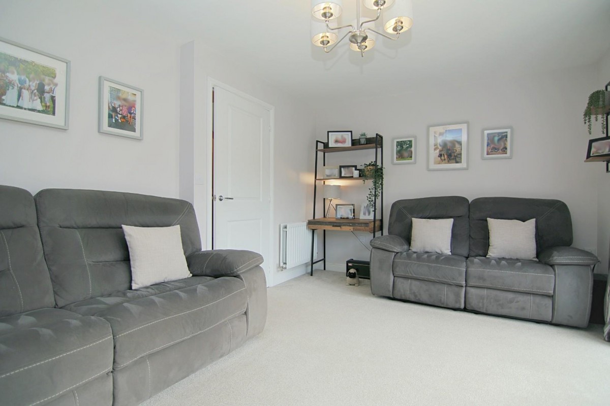 Low Hall Road, Horsforth