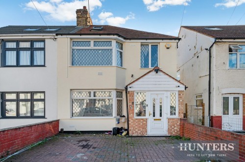Ferndale Avenue, Hounslow