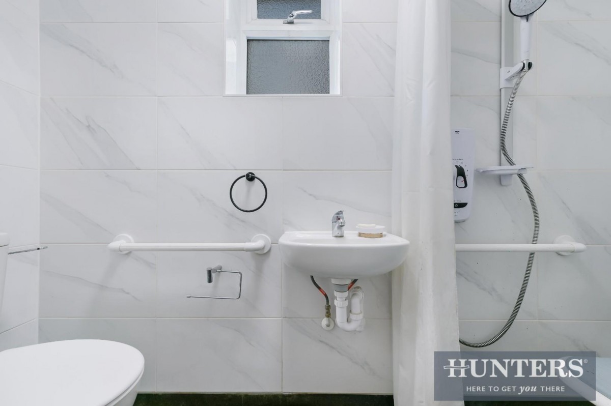 Ferndale Avenue, Hounslow