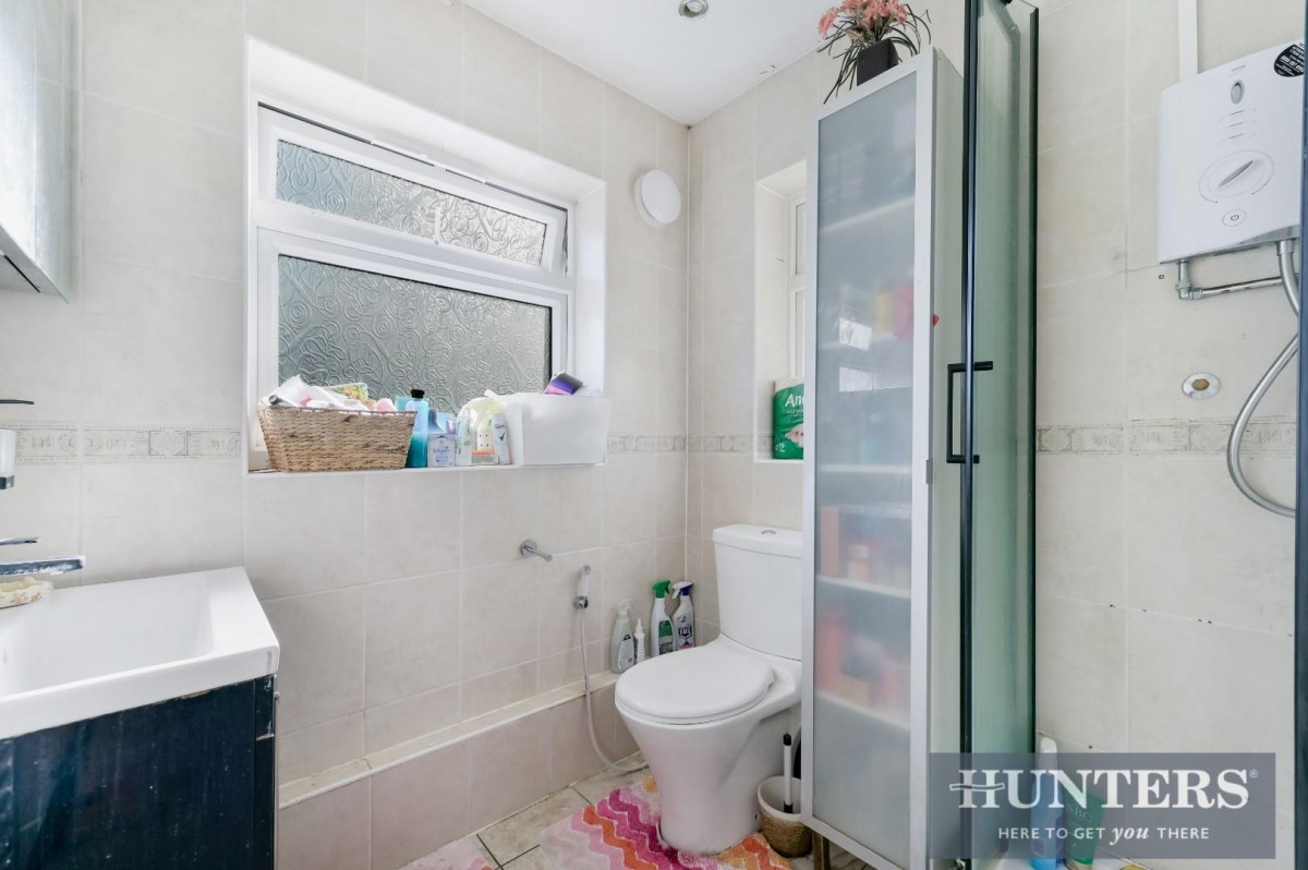 Ferndale Avenue, Hounslow