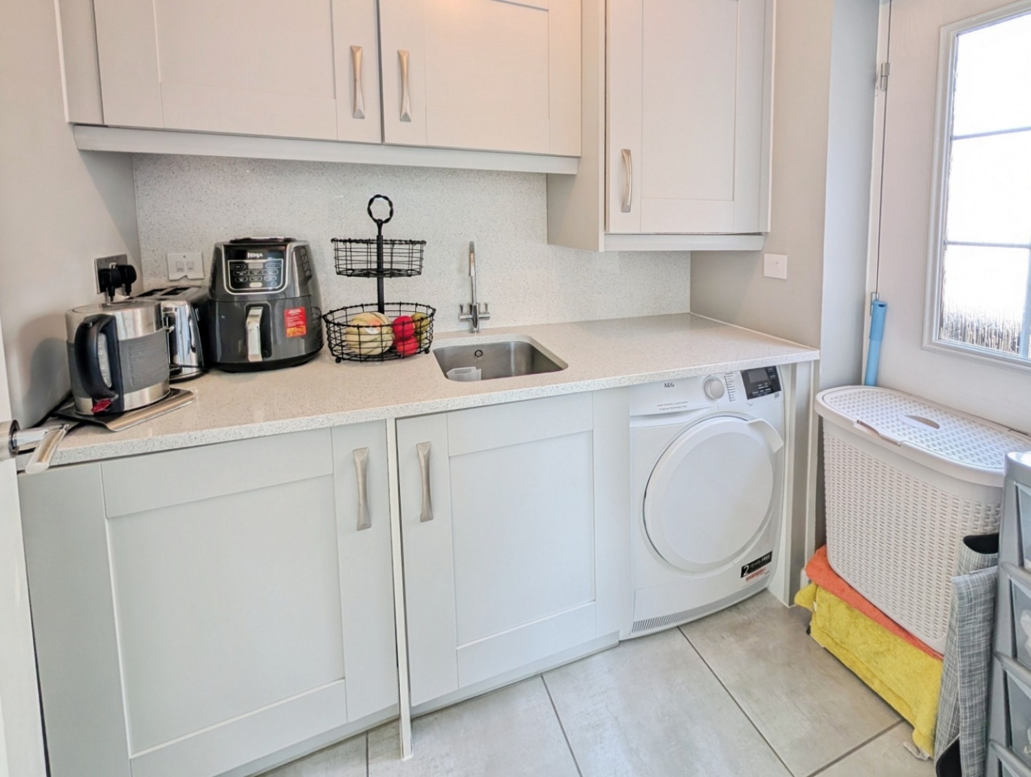 Wild Flower Road, Thornbury