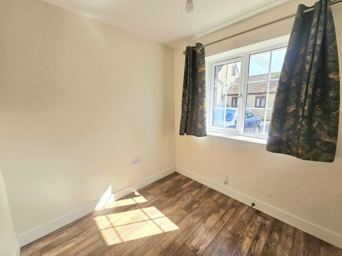 Victoria Street, Coaley, GL11 5EE