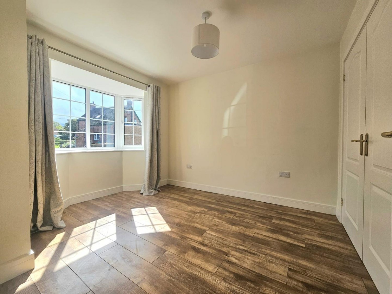 Victoria Street, Coaley, GL11 5EE