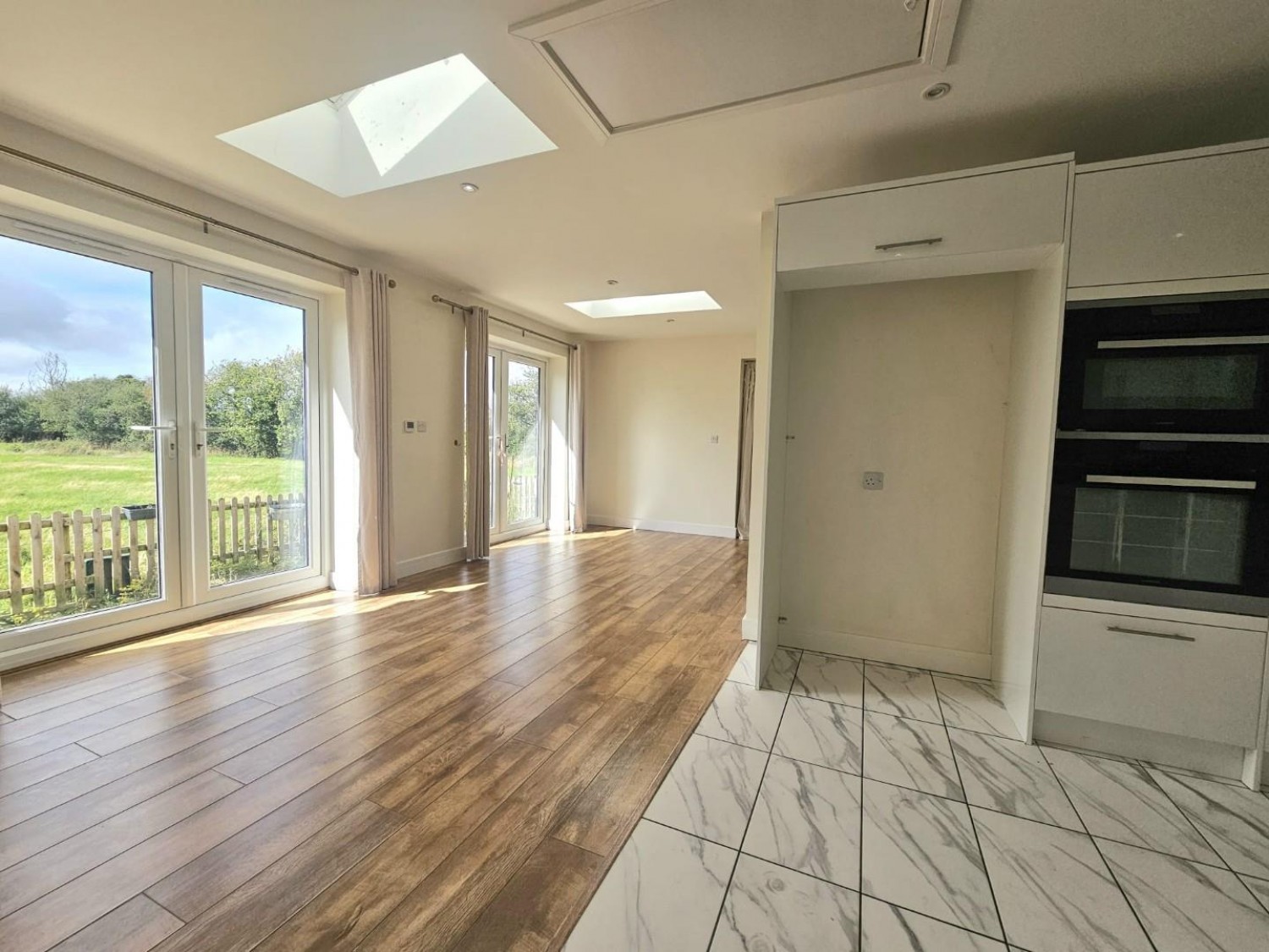 Victoria Street, Coaley, GL11 5EE