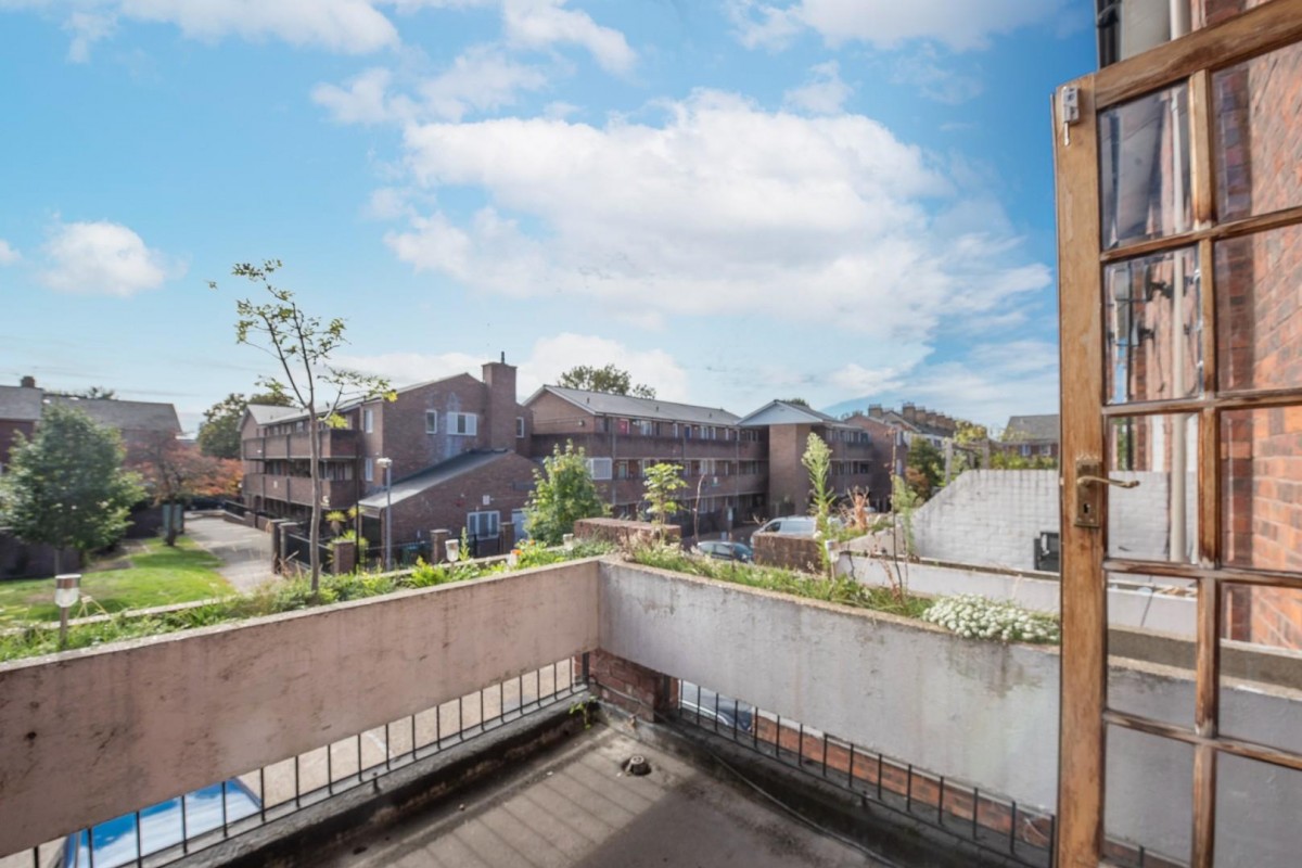 Bransdale Close, West Hampstead, London, NW6
