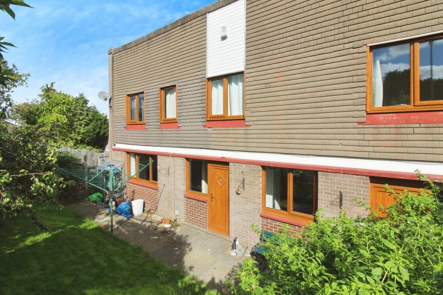 Bawn Walk, Farnley, Leeds