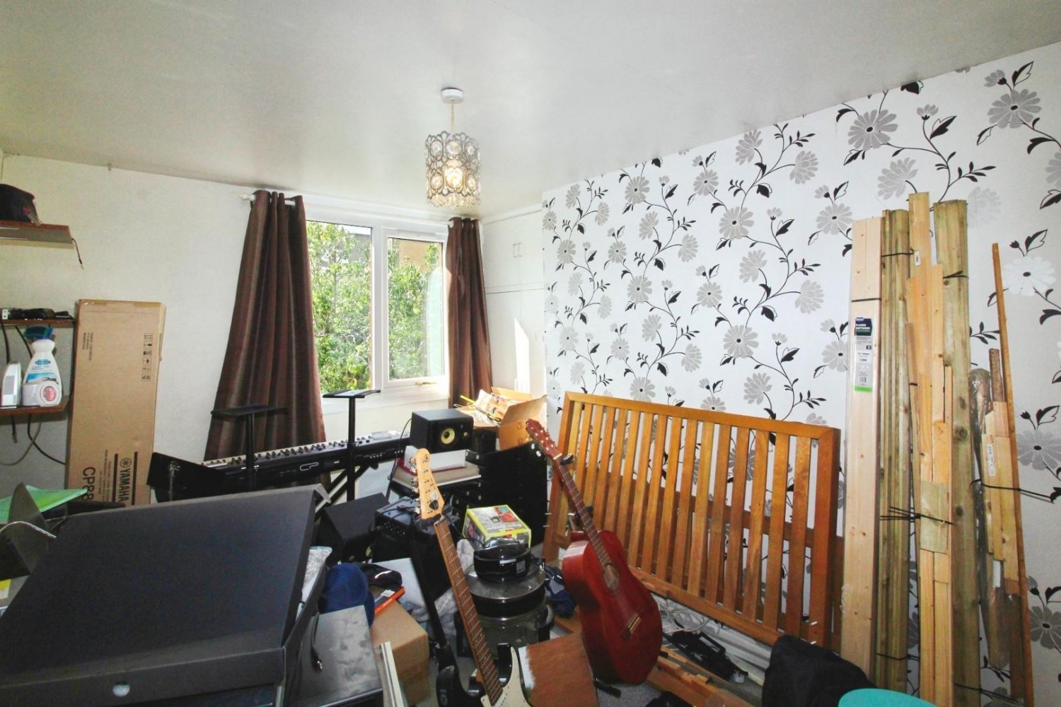Bawn Walk, Farnley, Leeds