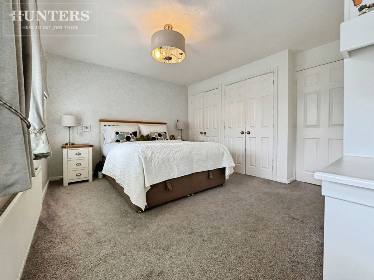 Far Townend, Dodworth, Barnsley, S75 3TQ