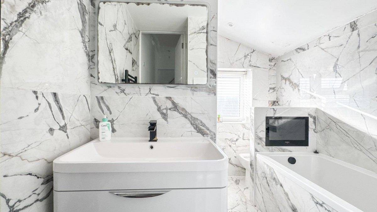 Highridge Road, Bedminster, BS3 3HX