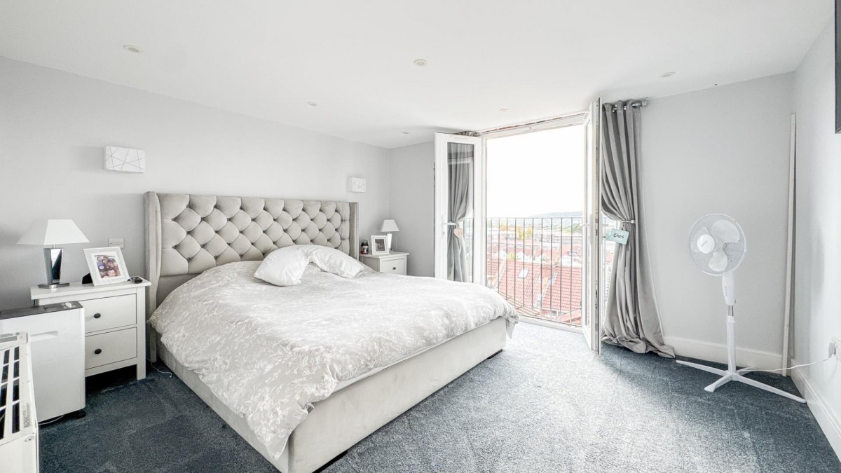 Highridge Road, Bedminster, BS3 3HX