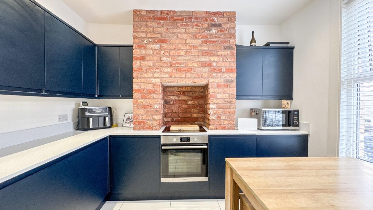 Highridge Road, Bedminster, BS3 3HX