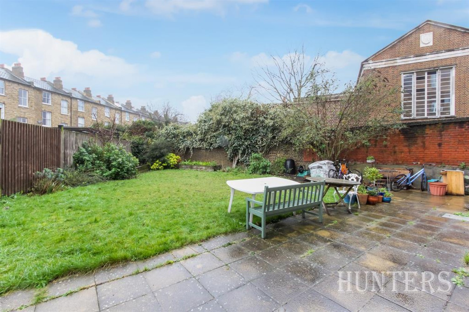 Knatchbull Road, SE5 9QY