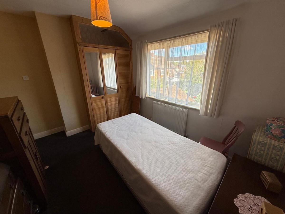 Lyndhurst Drive, Amblecote, DY8 5YQ