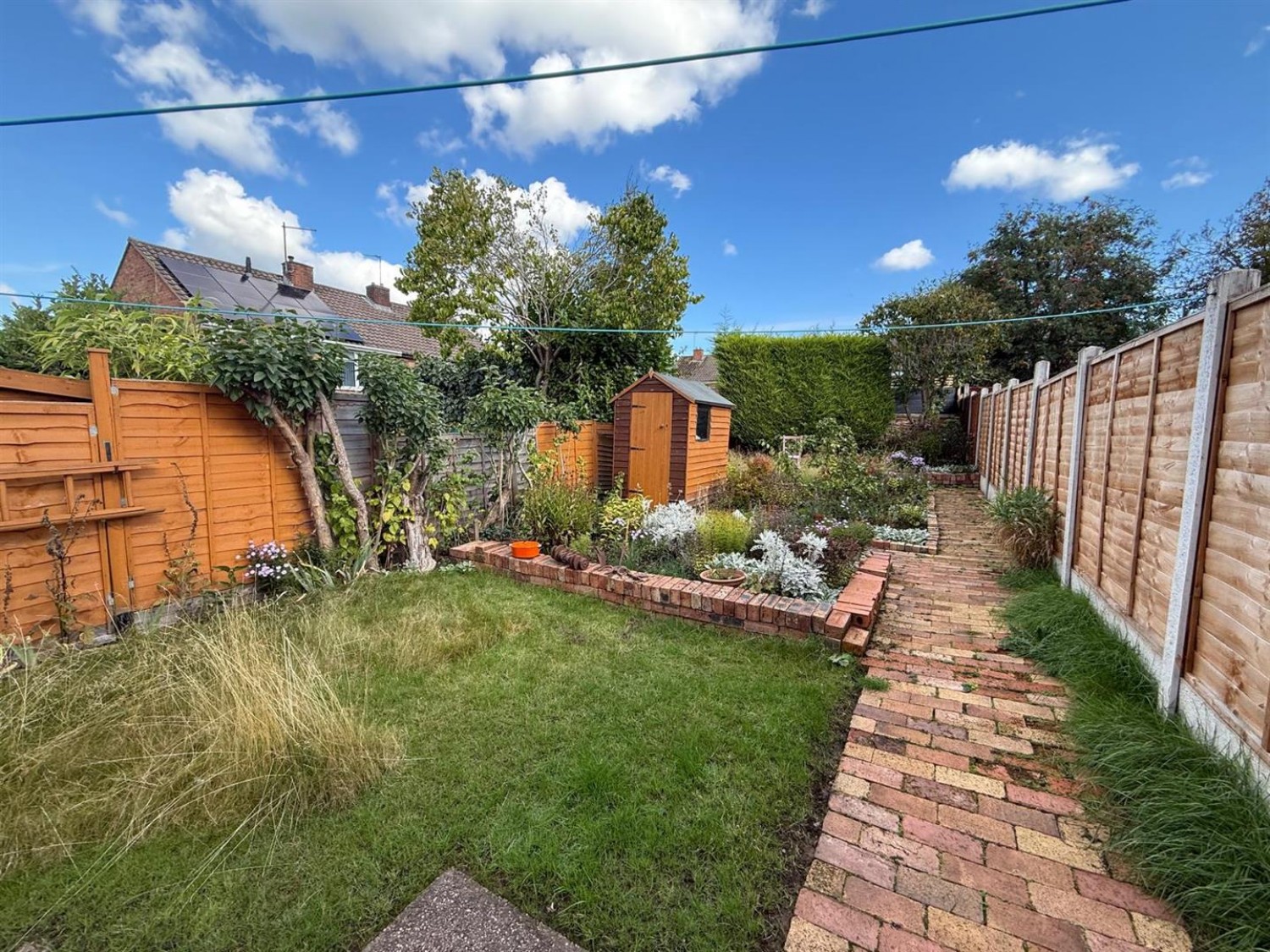 Lyndhurst Drive, Amblecote, DY8 5YQ