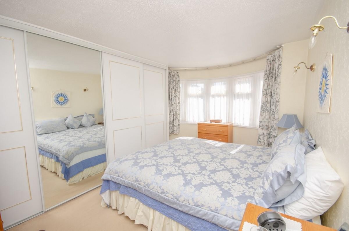 Bromley Drive, Downend, Bristol, BS16 6JQ