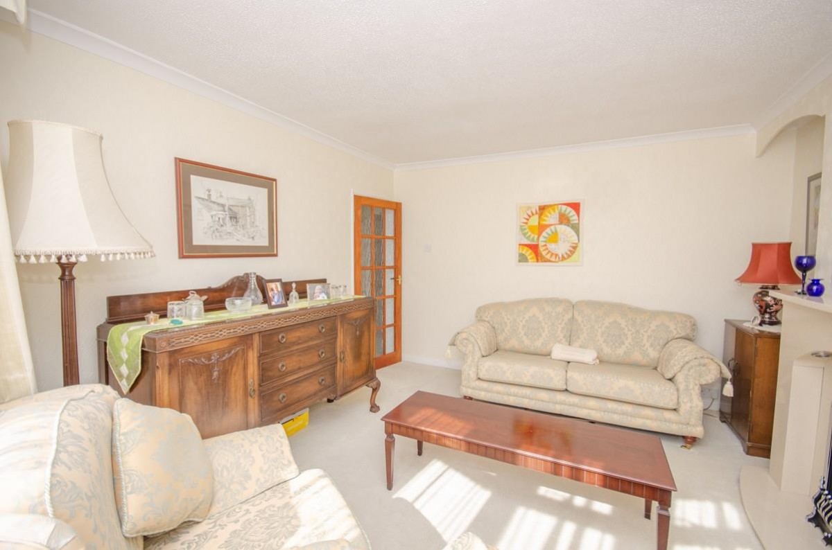 Bromley Drive, Downend, Bristol, BS16 6JQ