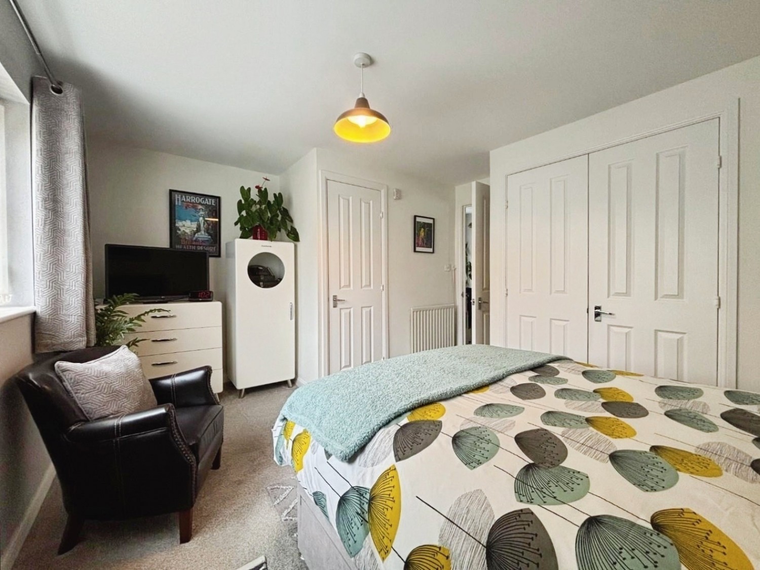 Emperor Way, Kingsnorth