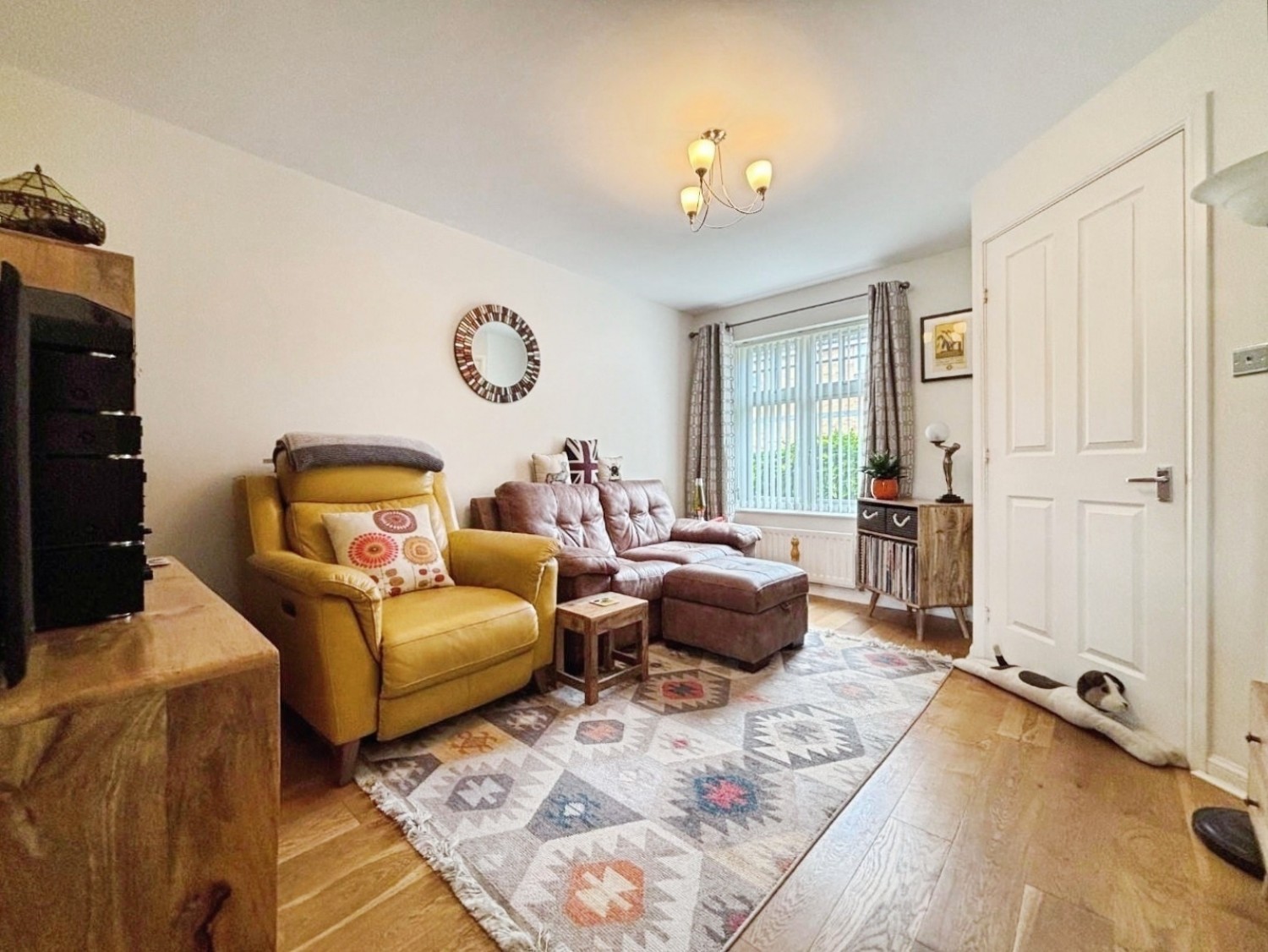 Emperor Way, Kingsnorth