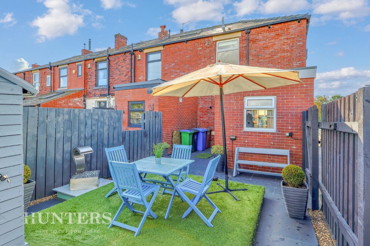 James Street, Wardle, OL12 9HU