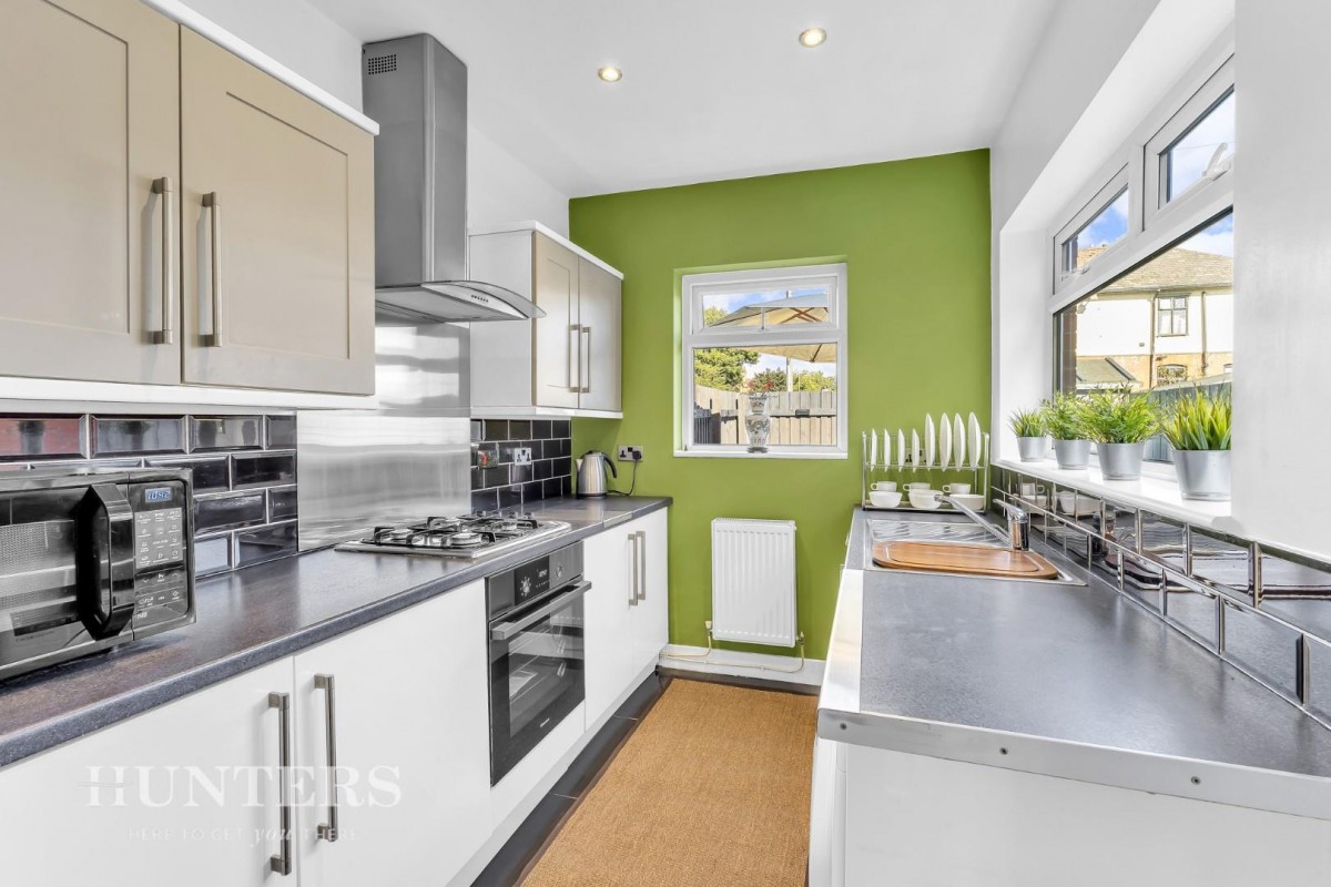 James Street, Wardle, OL12 9HU