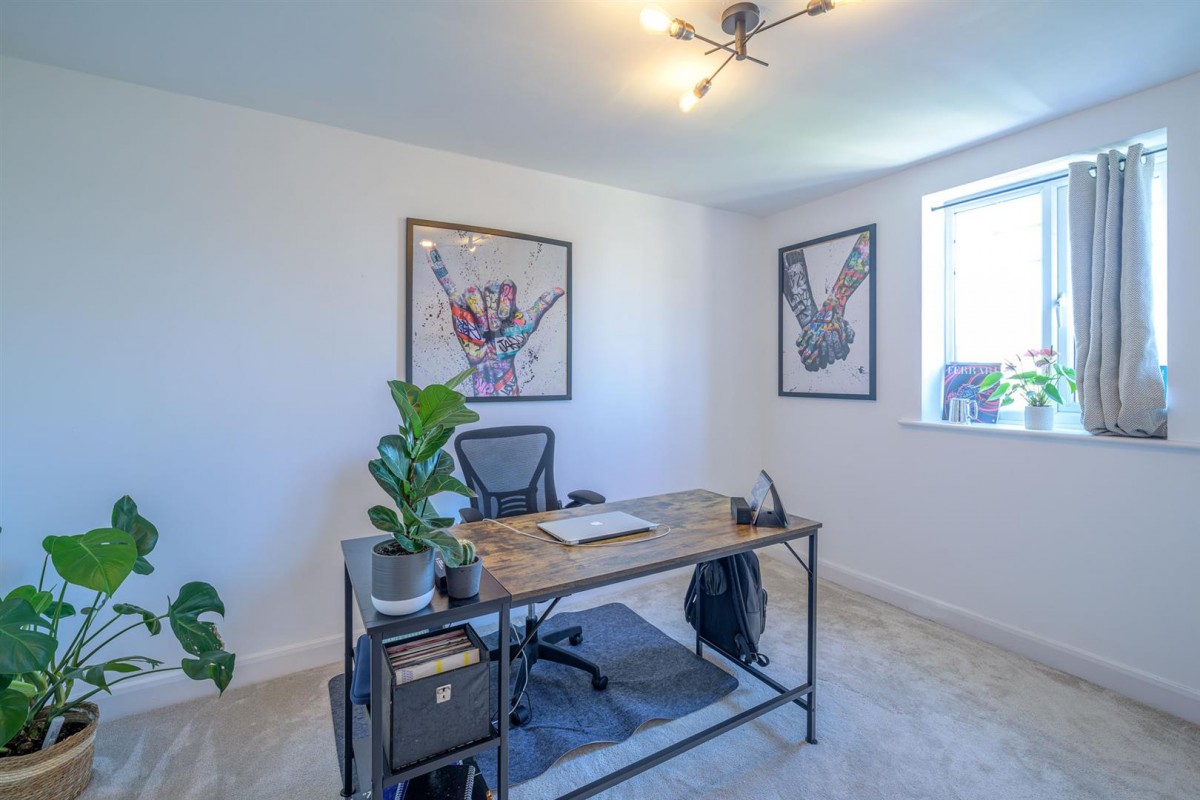 Prince Mews, Hagley, DY9 0FT