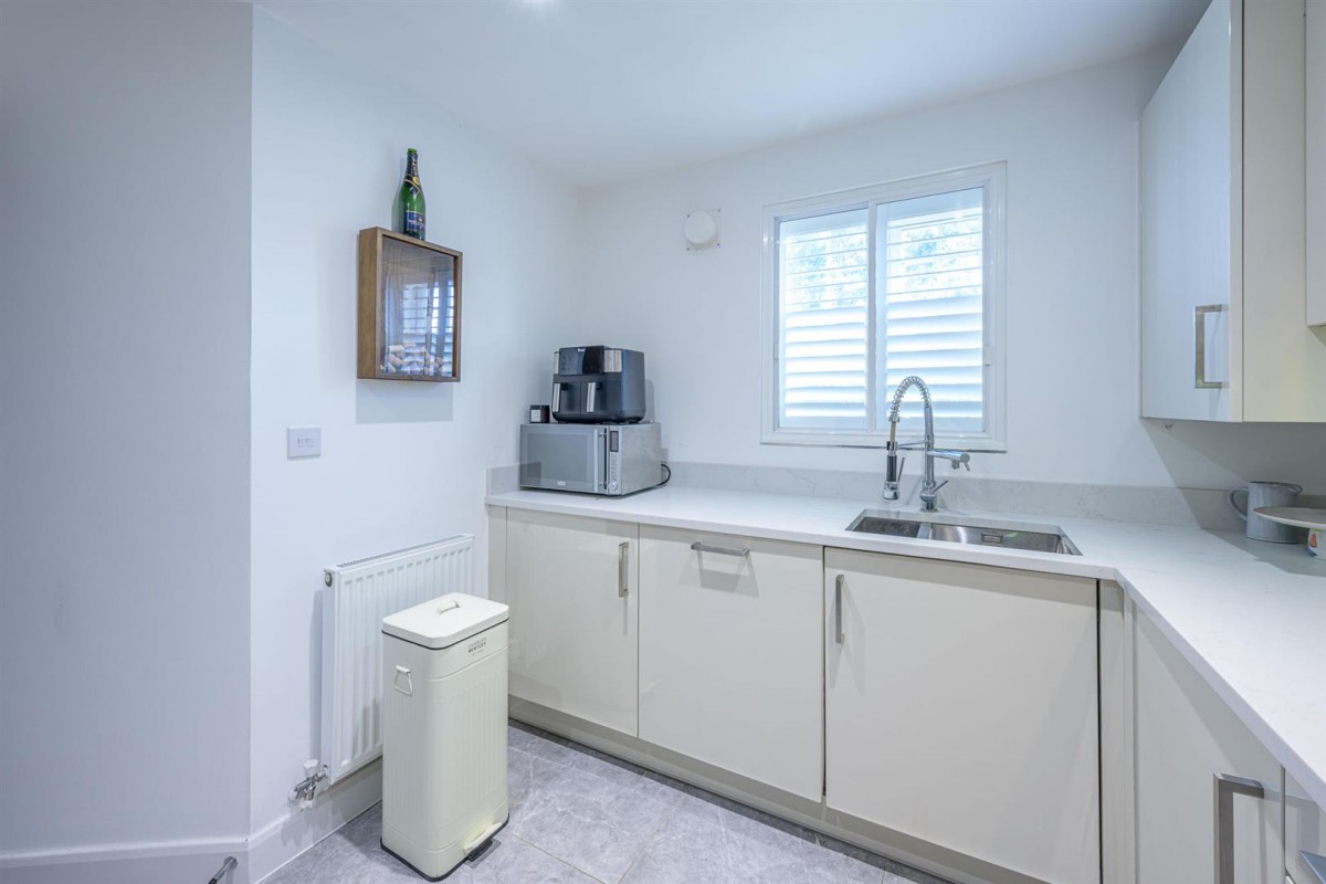 Prince Mews, Hagley, DY9 0FT