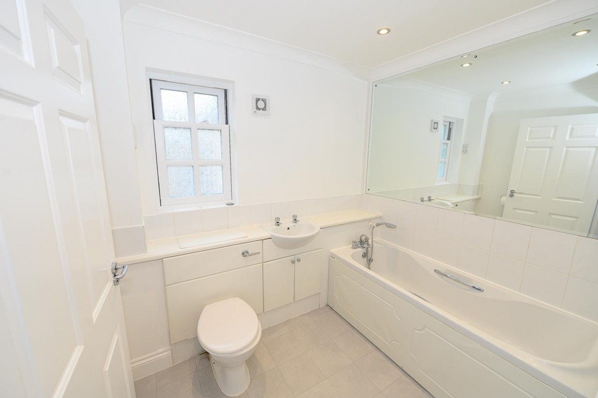 Parnell Road, Stoke Park, Bristol, BS16 1WA