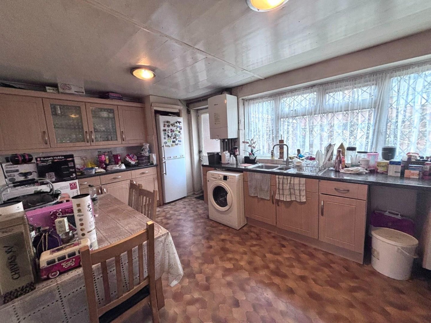 Cranford Drive, Hayes, Middlesex, UB3 4LF