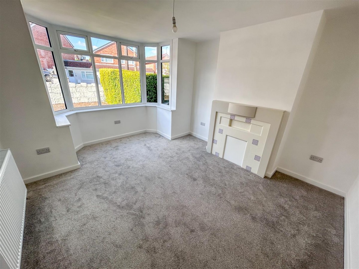 Baptist End Road, Dudley, DY2 9BU