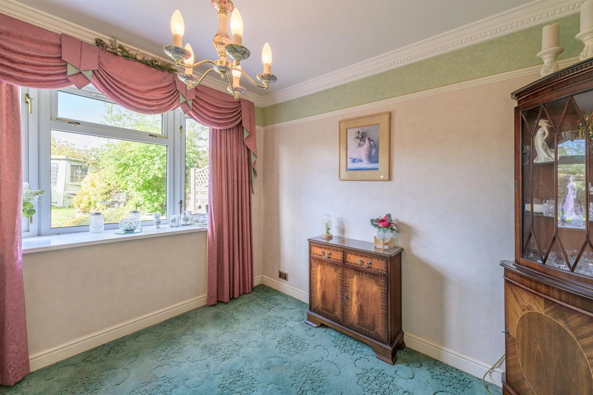 Graham Road, Kingswinford, DY8 5PU