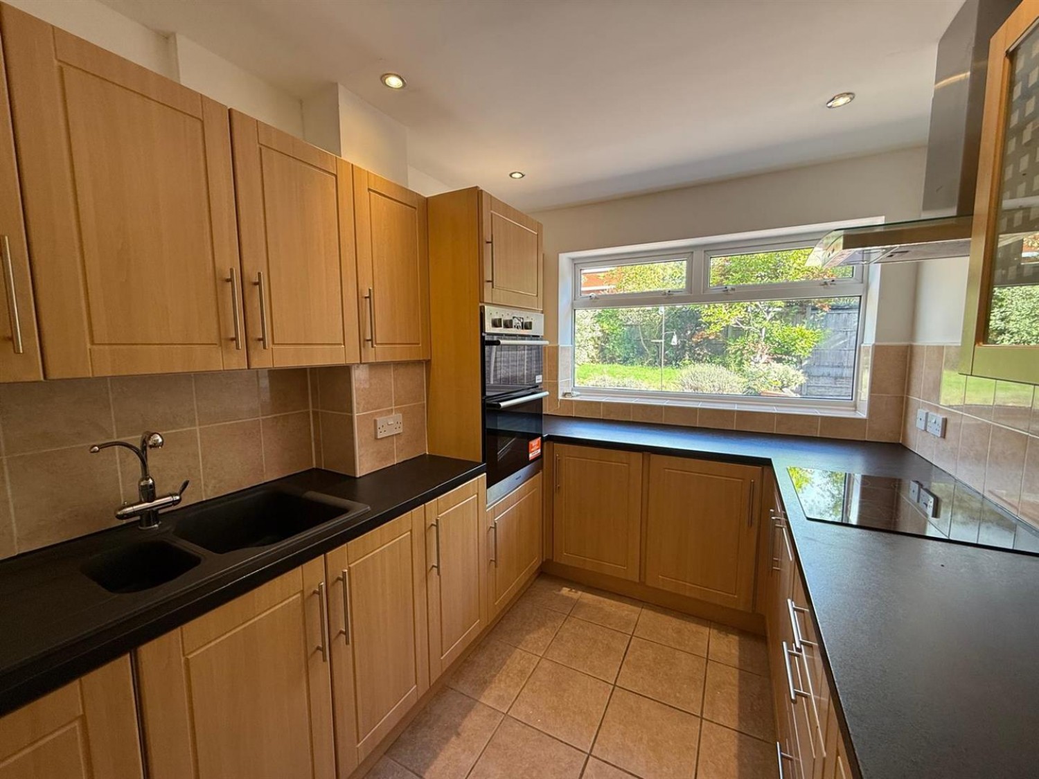 Hamilton Avenue, Halesowen, B62 8SJ