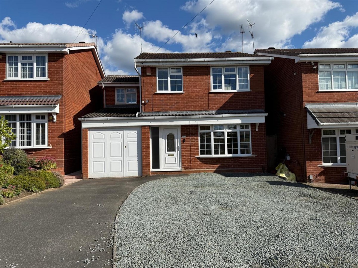 Hamilton Avenue, Halesowen, B62 8SJ