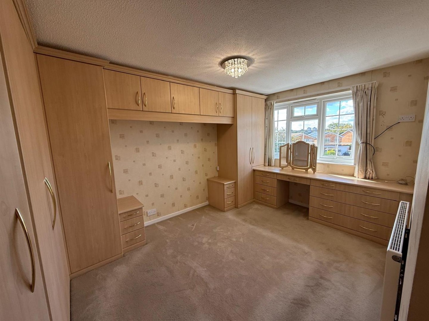 Hamilton Avenue, Halesowen, B62 8SJ