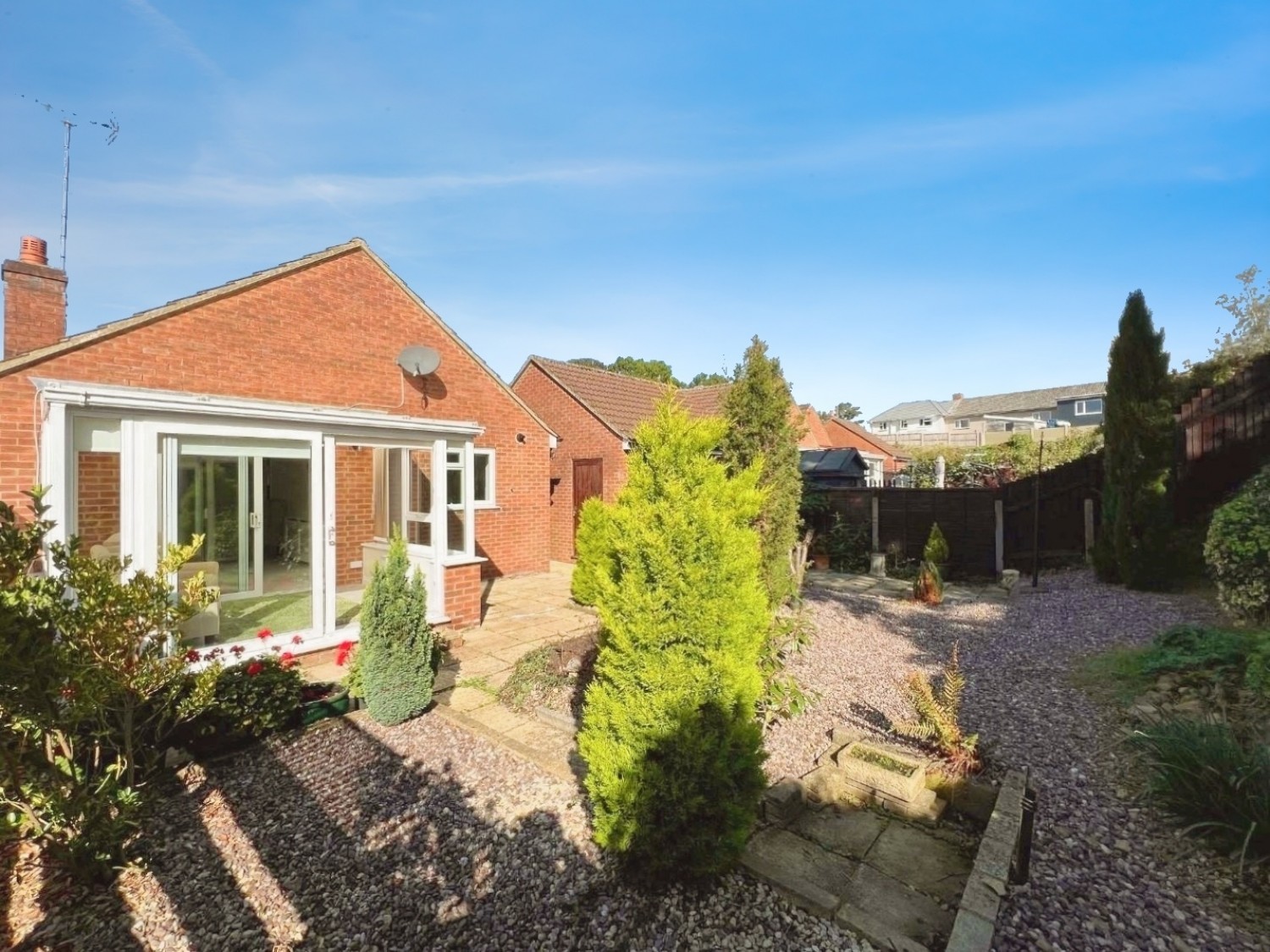 2 bedroom Bungalow for sale in The Quarry, Cam