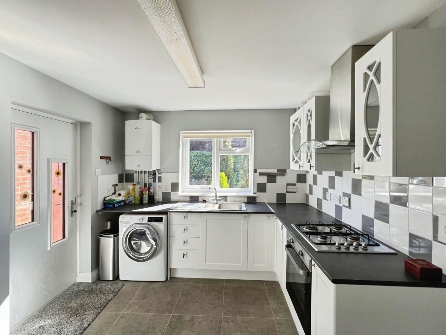 2 bedroom Bungalow for sale in The Quarry, Cam