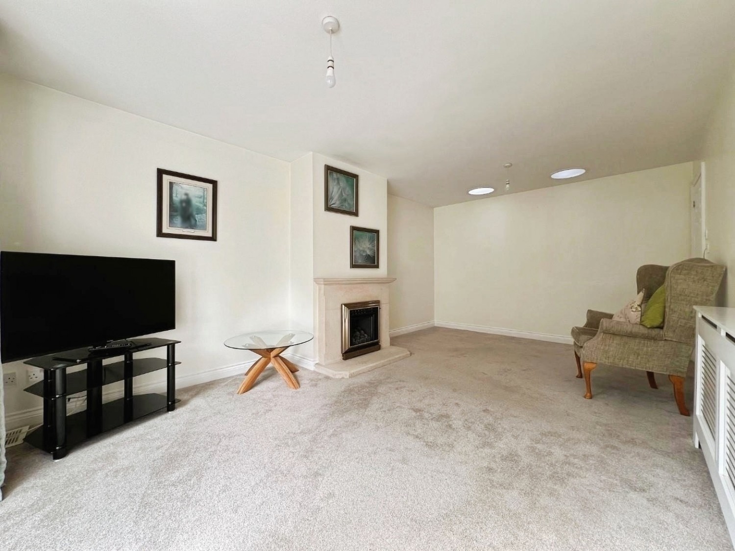 2 bedroom Bungalow for sale in The Quarry, Cam
