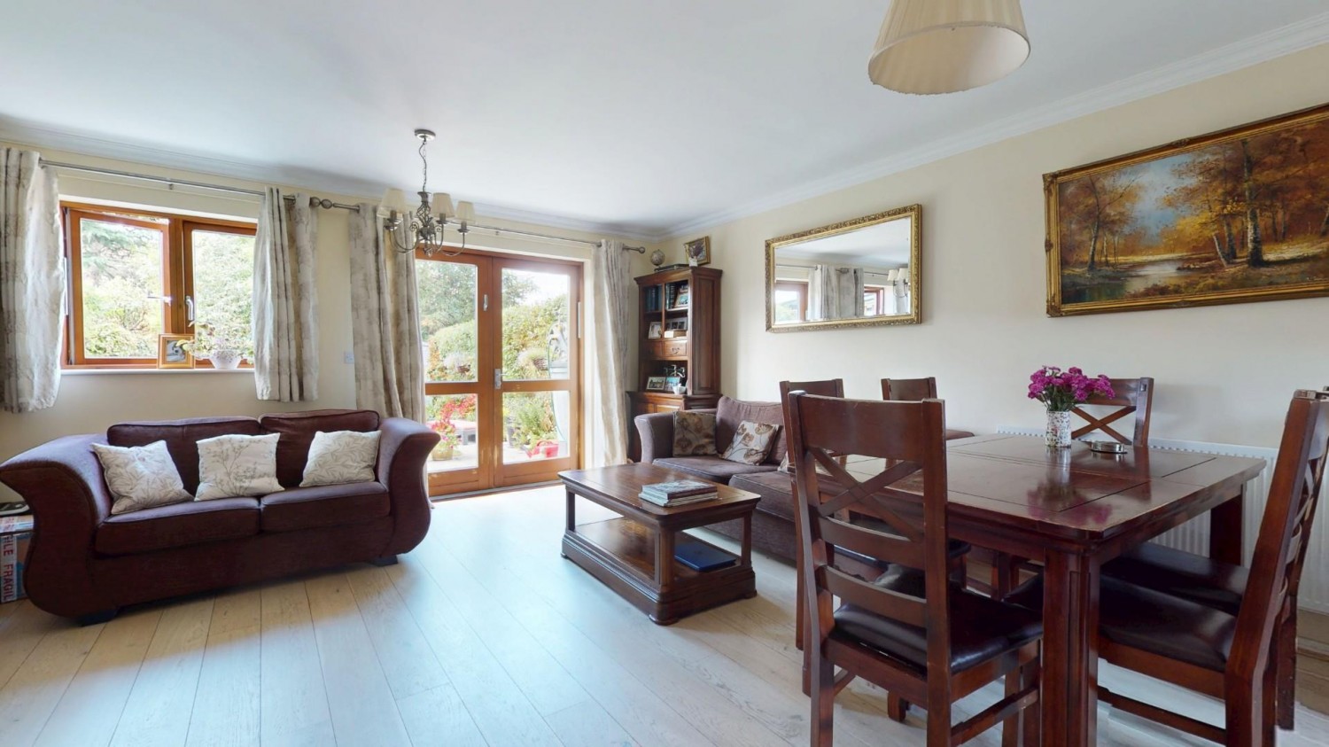 Christianfields Avenue, Gravesend