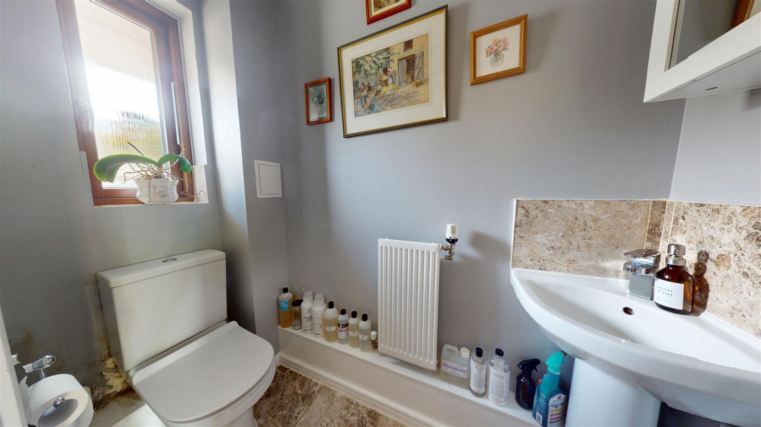 Christianfields Avenue, Gravesend