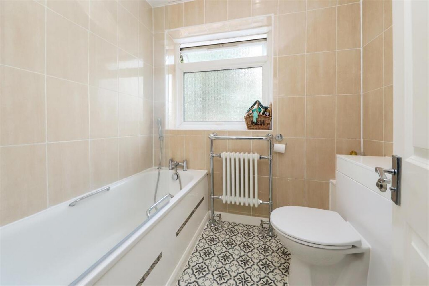 Carnarvon Drive, Hayes