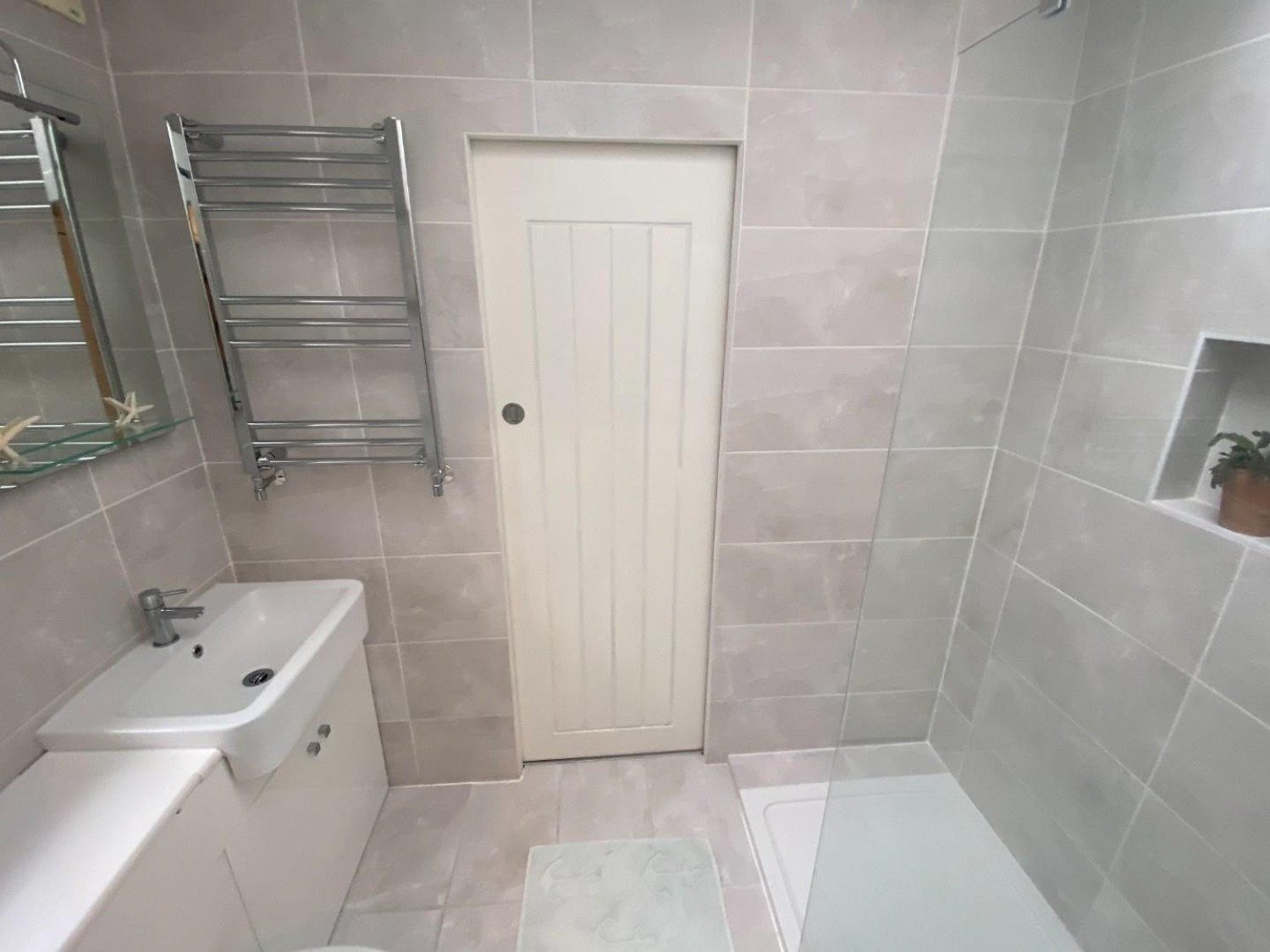 Barton Drive, Hamble, SO31 4RE