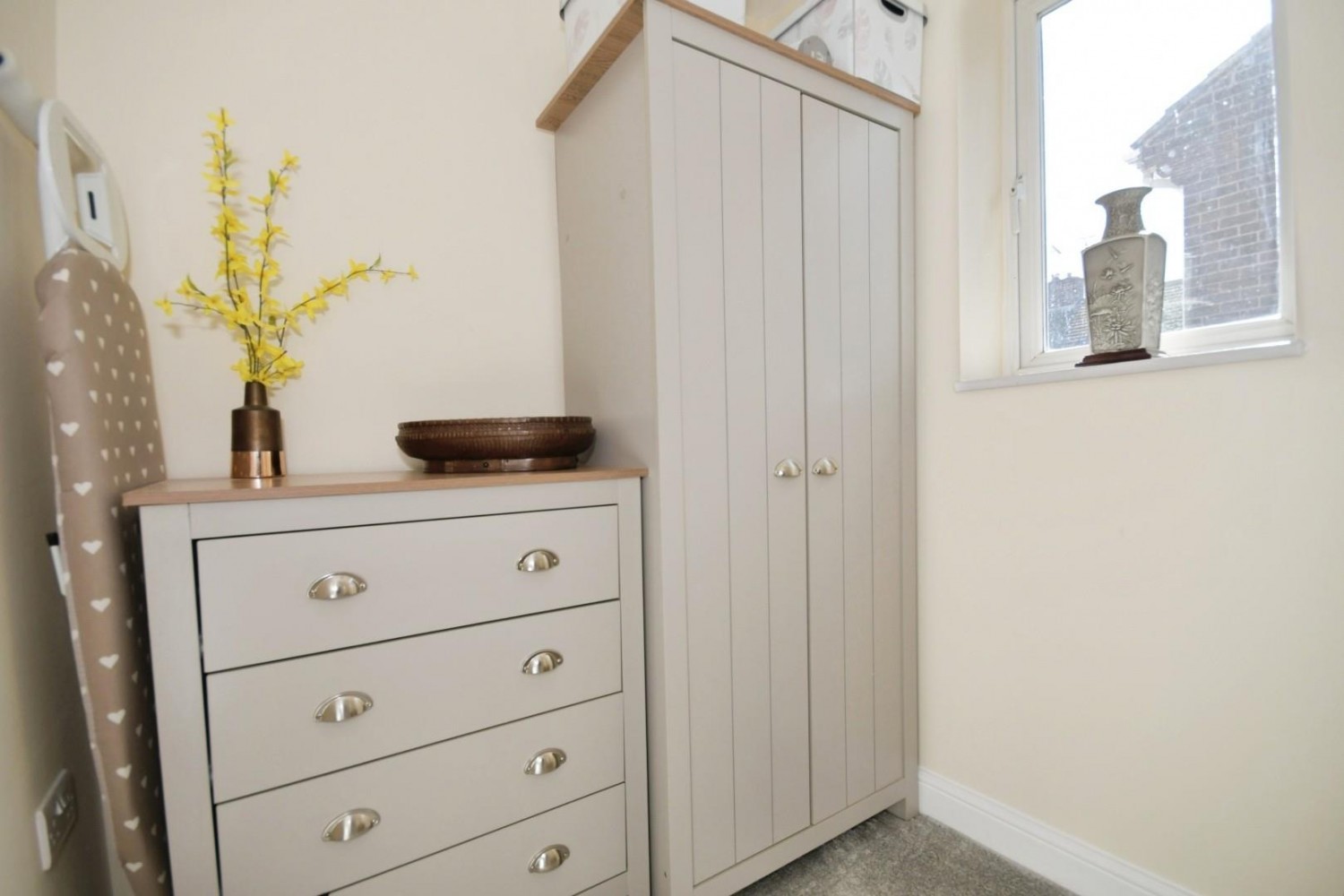 North Side, New Tupton, Chesterfield, S42 6BW