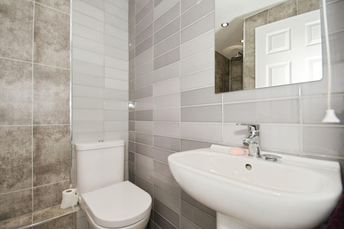 North Side, New Tupton, Chesterfield, S42 6BW