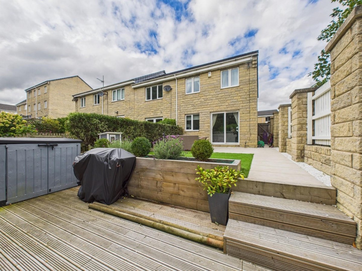 Swan Avenue, Bingley