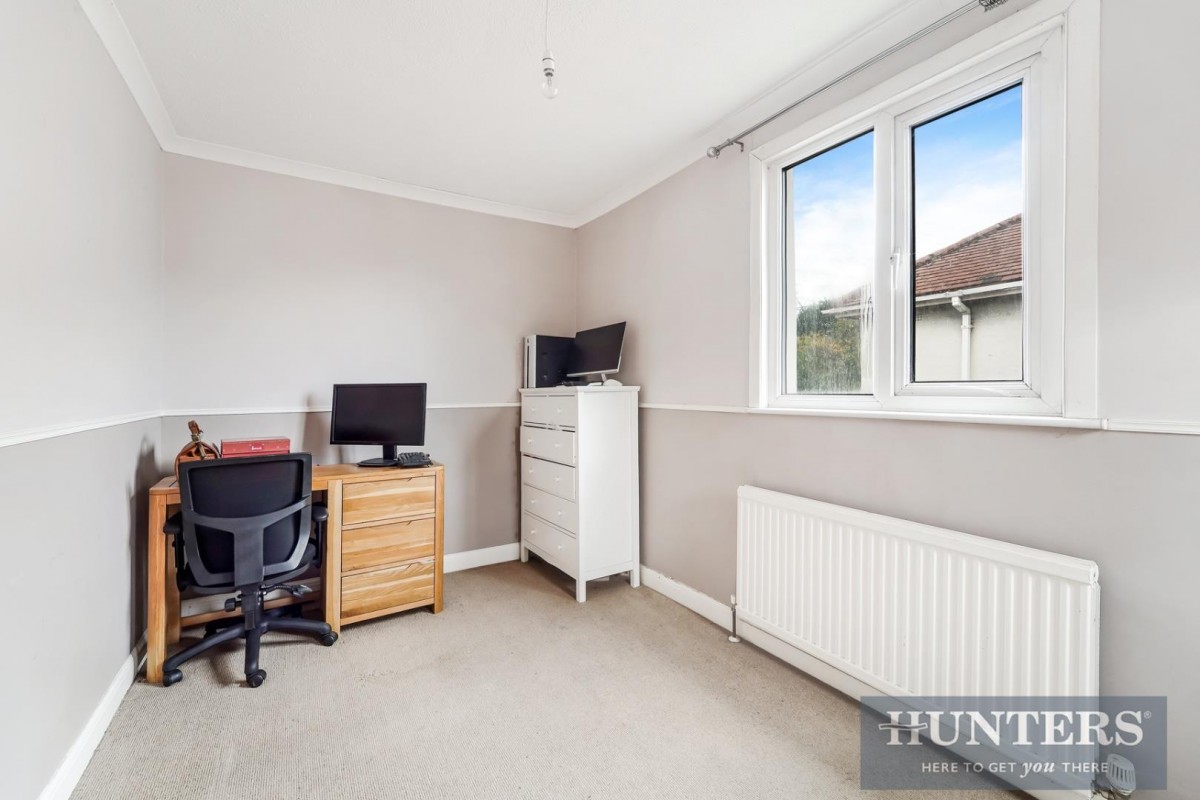 Brockenhurst Avenue, Worcester Park, KT47RG